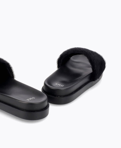 Gracia Slide Sandals - Black