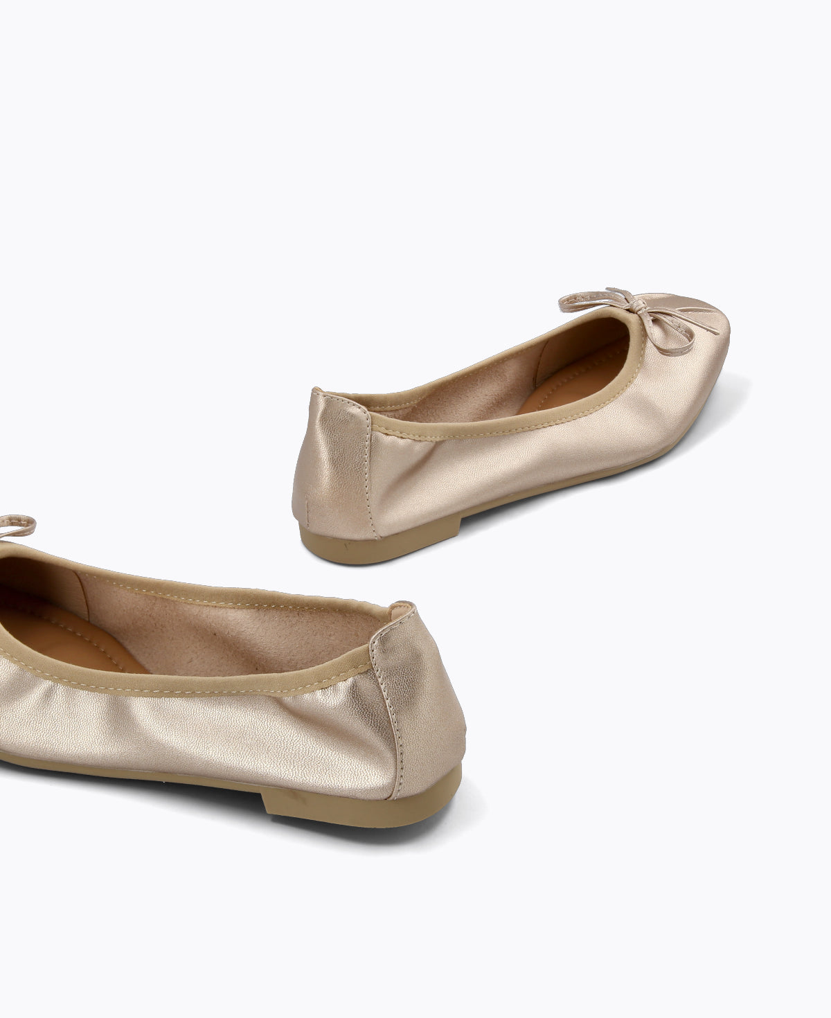 Me too hot sale gold flats