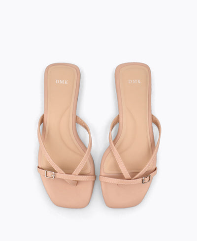 Isabelle Flat Sandals - Nude