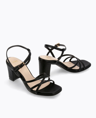 Hopelessly Romantic Strappy Heel Sandals - Black