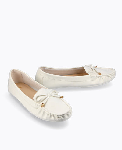 Sadie Moccasins - Beige