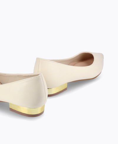 Lancy Flat Pumps - Beige