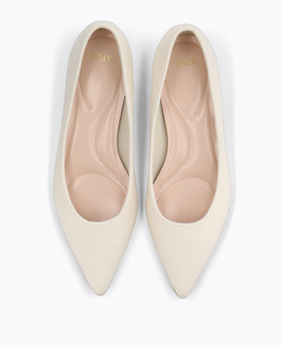 Lancy Flat Pumps - Beige