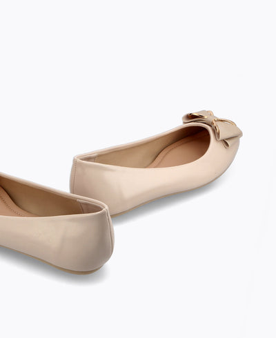 Penelope Flat Pumps - Beige