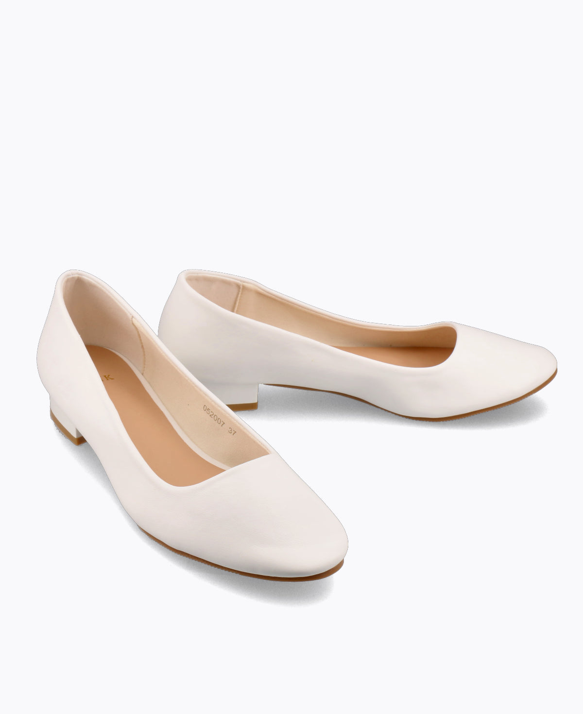 Low white block heels best sale