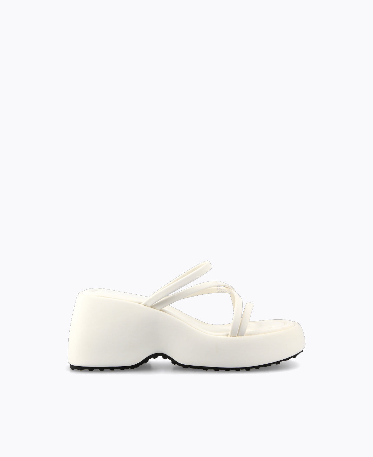 White sandals hot sale with platform