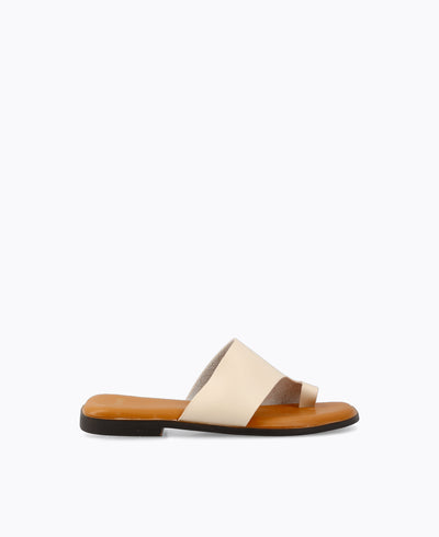 Beverly Flat Sandals - Beige