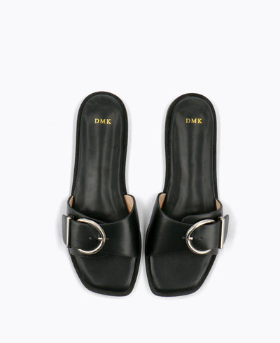 Lydia Flat Sandals - Black