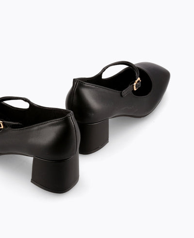 Dainty Delight Mary Janes - Matte Black