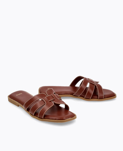 Erica Flat Sandals - Brown