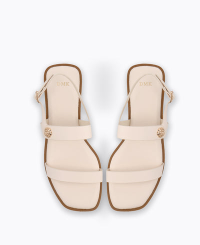 Maddie Flat Sandals - Beige