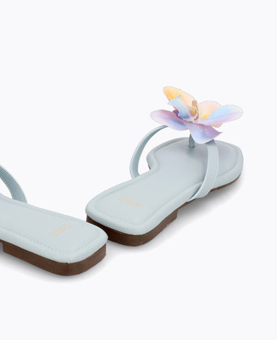 Poppy Flat Sandals - Blue