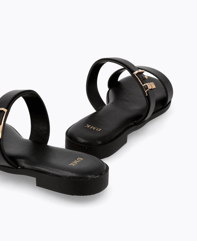 Mako Flat Sandals - Black